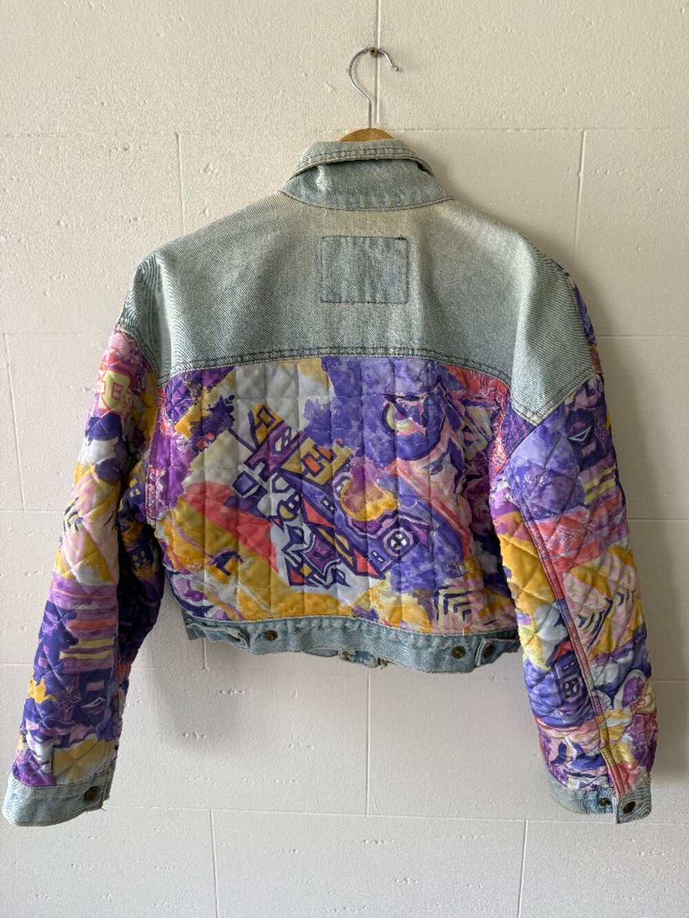 Vintage | 80s Pastel Quilted Light Oversized Denim Jacket | Medium - Picture 12 of 16